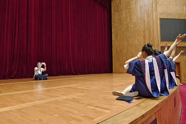 aa8555907ca14c78aefdc1c744369008.jpg 3.jpg