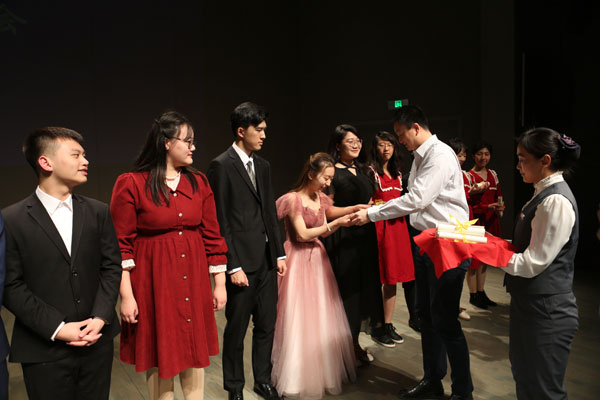 b20c151aa2ba45e785f1f90fa5da1be0.jpg 2025.jpg