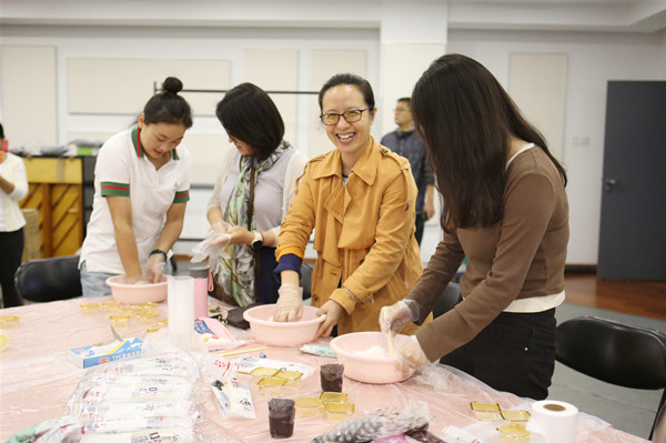 0654c35987f64e0faeb9d58fb77b0208.jpg 006A5822_??.jpg