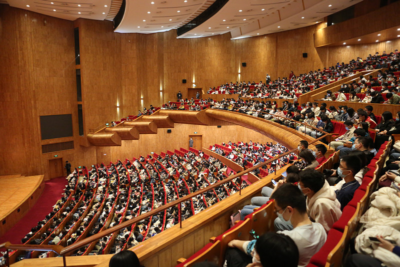 c5188f1296a8436ea85e503c7c6f11c9.jpg 现场座无虚席_副本.jpg