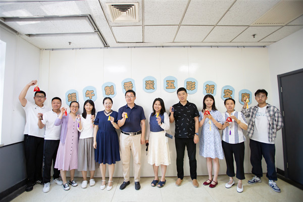 6bff69ce17464e30ba1e822500dae597.jpg 006A1297_??.jpg