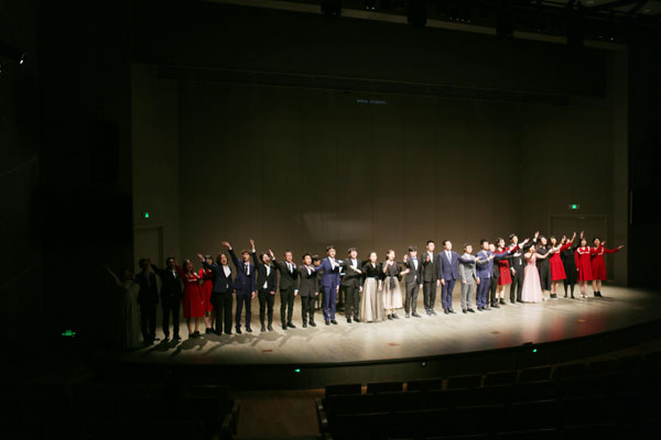 bece44f26dc54acfbd6f54068ca968e8.jpg 2014.jpg