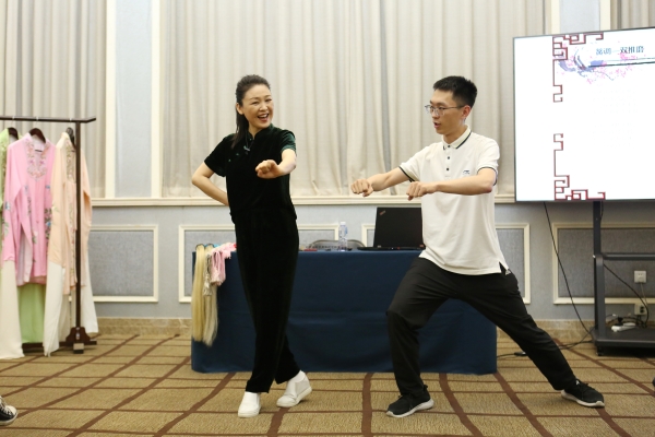 8ff3dc6573504bb49ee30c31abc7c5ba.jpg 006A8428.jpg